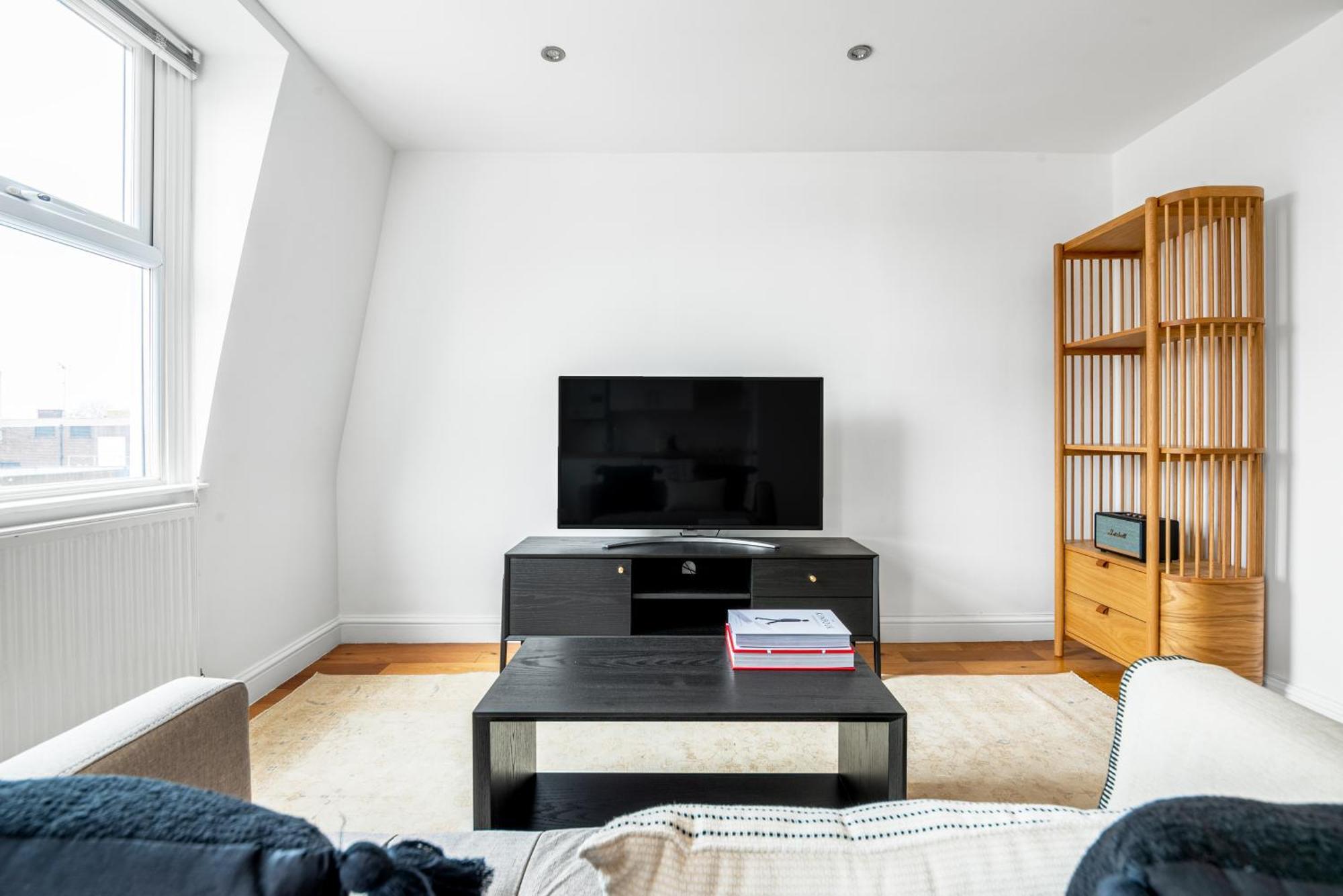 1 Bedroom Loft In Hyde Park